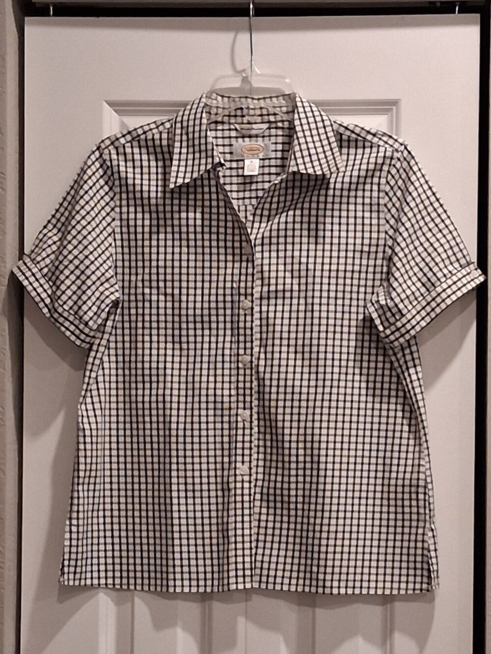 Talbots Black & White Checker Short Sleeve Wrinkle Resist Shirt Women's Size 10P